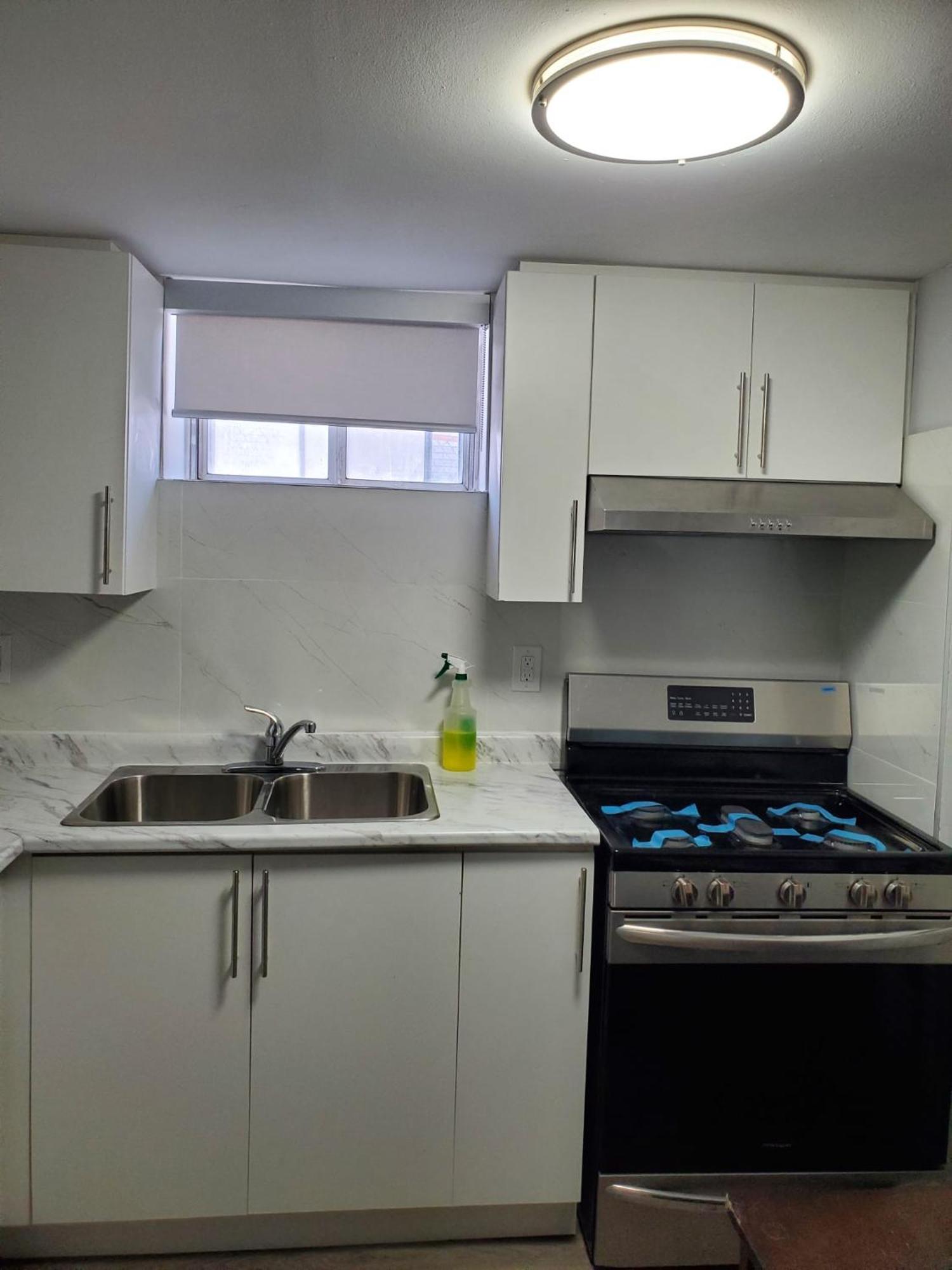 Maxwell Esabu Appartamento Toronto Esterno foto